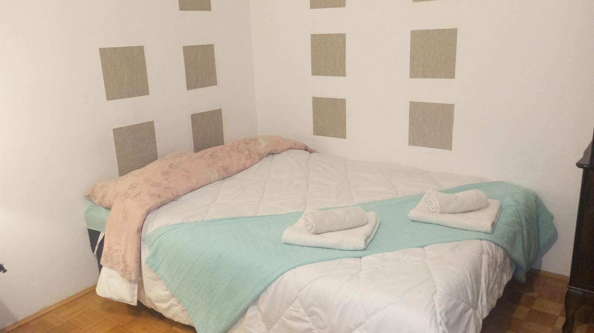 Apartment Mrc , Free Parking Bezanija Εξωτερικό φωτογραφία